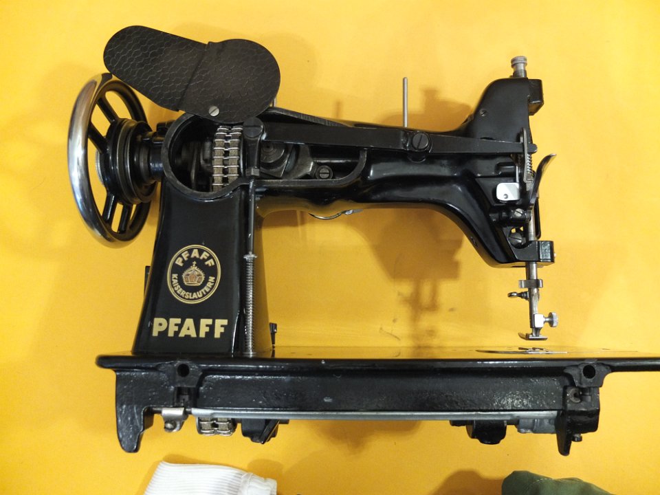 Pfaff 130